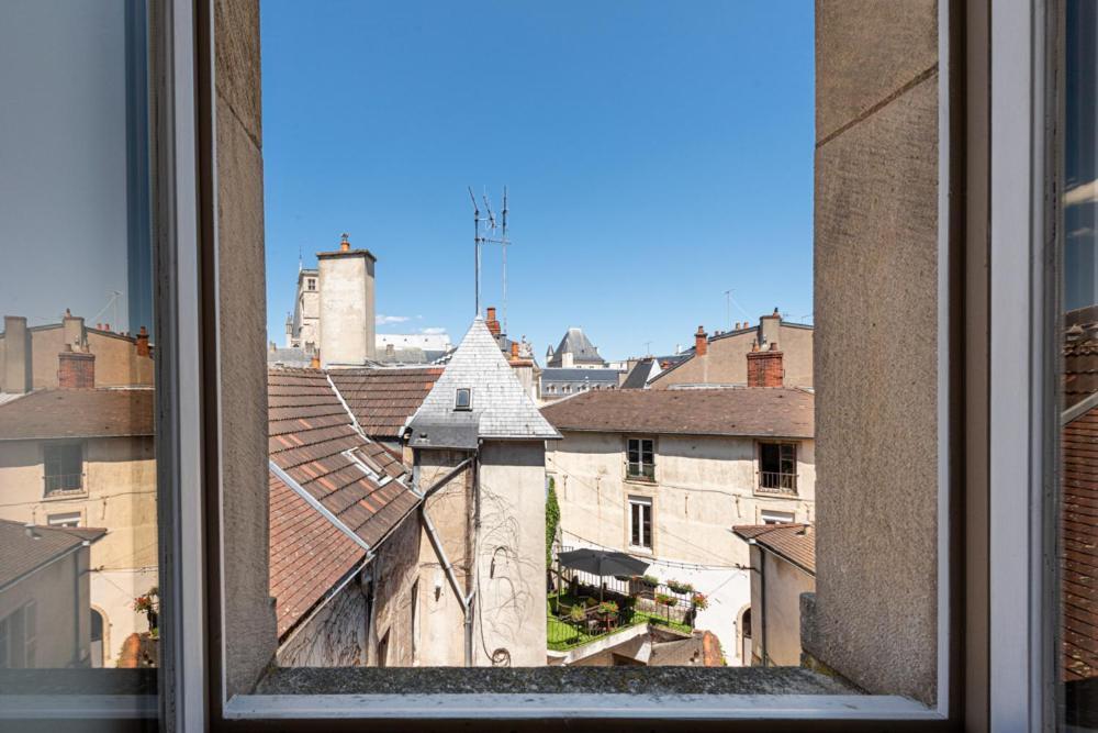 Le Palais Daire Dijon Dış mekan fotoğraf