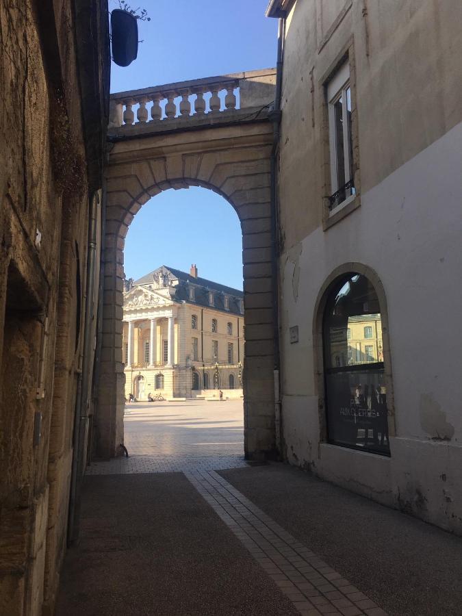 Le Palais Daire Dijon Dış mekan fotoğraf